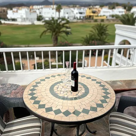 Casa Maggie Amarilla Golf